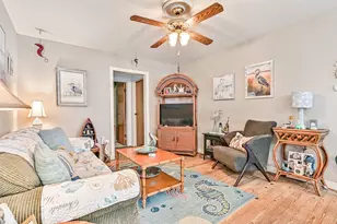 10304 Cloud Ln, Galveston, TX 77554 - Photo 19