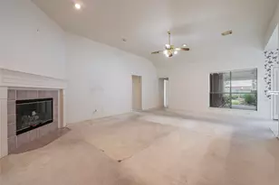 1615 Evergreen Ln, Seabrook, TX 77586 - Photo 11