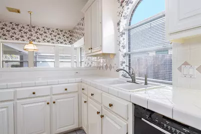 1615 Evergreen Lane, Seabrook, TX 77586 - Photo 19