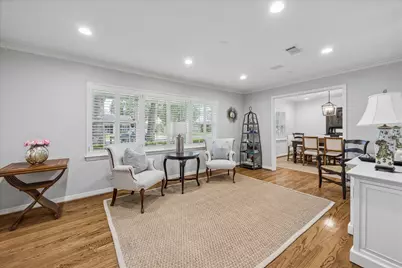 5638 Piping Rock Lane, Houston, TX 77056 - Photo 7