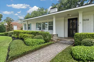 5638 Piping Rock Ln, Houston, TX 77056 - Photo 3
