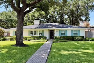 5638 Piping Rock Ln, Houston, TX 77056 - Photo 1