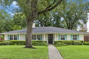 5638 Piping Rock Ln, Houston, TX 77056 - Photo 1