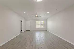 5214 Pomander Rd, Houston, TX 77021 - Photo 5