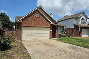 2919 Desert Oasis Ln, Katy, TX 77449 - Photo 3