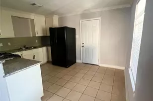 110 Gans St, Houston, TX 77029 - Photo 5