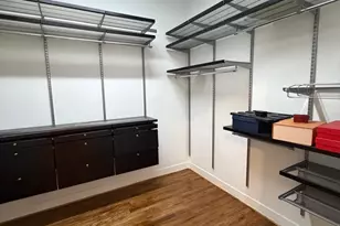 5005 Hidalgo St, Houston, TX 77056 - Photo 9