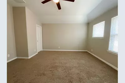 8707 E Crescent Lake Circle, Baytown, TX 77521 - Photo 33