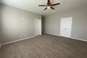 8707 E Cres Lake Cir, Baytown, TX 77521 - Photo 17