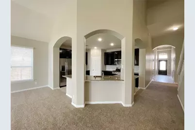 8707 E Crescent Lake Circle, Baytown, TX 77521 - Photo 11