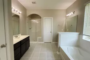 8707 E Cres Lake Cir, Baytown, TX 77521 - Photo 19