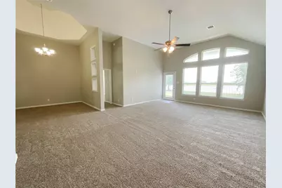 8707 E Crescent Lake Circle, Baytown, TX 77521 - Photo 7