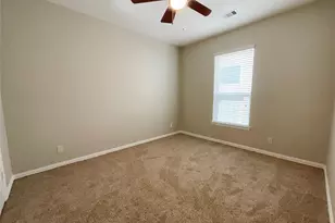 8707 E Cres Lake Cir, Baytown, TX 77521 - Photo 27