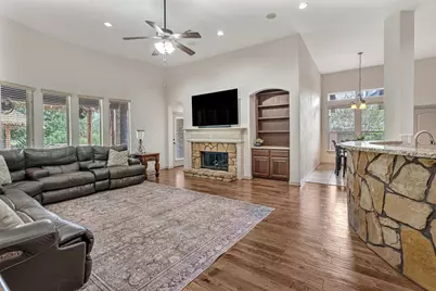 32610 Wheatley Court, Fulshear, TX 77441 - Photo 7