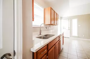 14534 County Cress Dr, Houston, TX 77047 - Photo 7