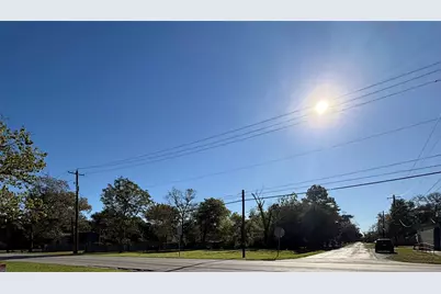 110 N Orange, Sweeny, TX 77480 - Photo 1