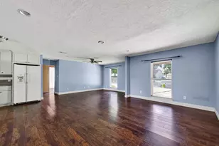 7213 Rhobell St, Houston, TX 77016 - Photo 5