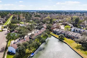 12100 Melville Dr, Montgomery, TX 77356 - Photo 3