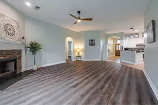 18310 Cobblestone Dr, Cypress, TX 77429 - Photo 13