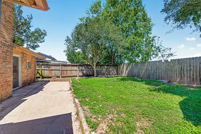 8306 Wayward Road, Houston, TX 77064 - Photo 47