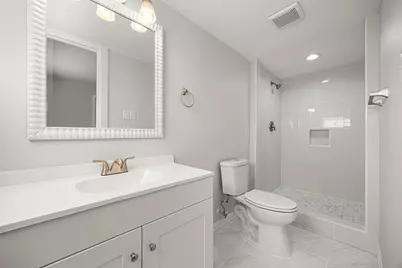 6619 Maybank Drive, Houston, TX 77055 - Photo 17