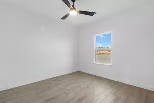 3081 Coastal Dr, Dayton, TX 77535 - Photo 25