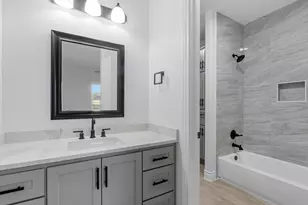 3081 Coastal Dr, Dayton, TX 77535 - Photo 33