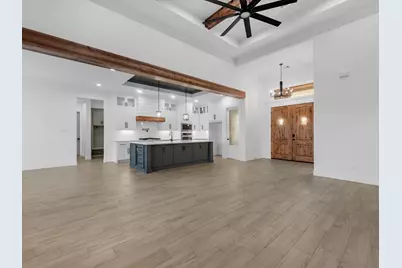 3081 Coastal Dr, Dayton, TX 77535 - Photo 5