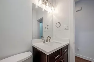 30 N St Charles St, Houston, TX 77003 - Photo 13