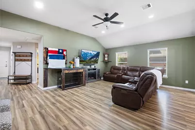 13184 Lake Breeze Lane, Willis, TX 77318 - Photo 15