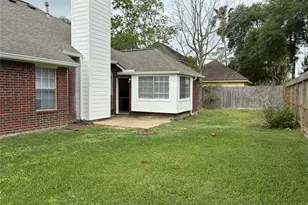 1304 Coleman Boylan Dr, League City, TX 77573 - Photo 3