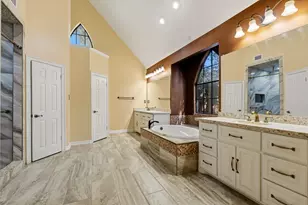 13903 Wilde Forest Ct, Sugar Land, TX 77498 - Photo 15