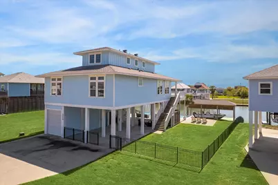 2012 Laguna Harbor Cove Boulevard, Port Bolivar, TX 77650 - Photo 3