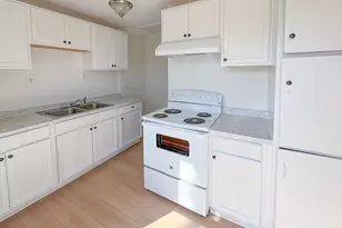 1207 W 9th St, Freeport, TX 77541 - Photo 3