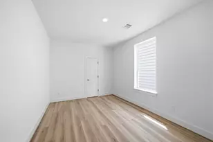 414 E 34th St, Houston, TX 77018 - Photo 19