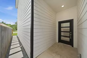 414 E 34th St, Houston, TX 77018 - Photo 23