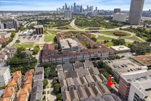 4145 Dickson St, Houston, TX 77007 - Photo 27