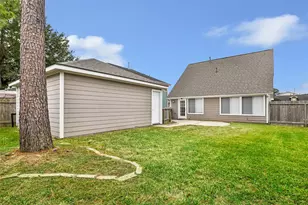 19106 Spruce Bough Ln, Humble, TX 77346 - Photo 7