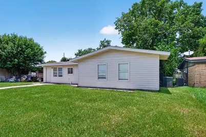 3408 Palm Avenue, Texas City, TX 77590 - Photo 3