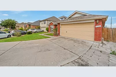 8131 Golden Trace Court, Houston, TX 77083 - Photo 3