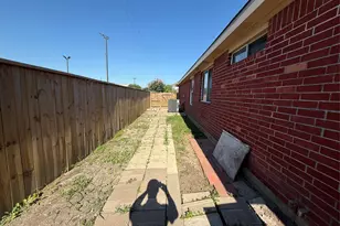 8131 Golden Trace Ct, Houston, TX 77083 - Photo 31