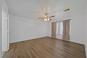 8131 Golden Trace Ct, Houston, TX 77083 - Photo 9