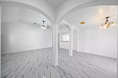 8131 Golden Trace Court, Houston, TX 77083 - Photo 11