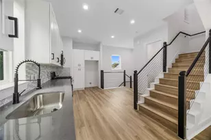 891 Lucky St, Houston, TX 77088 - Photo 7