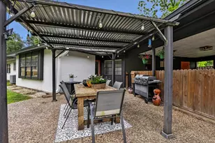 22 Sherwood St, Dayton, TX 77535 - Photo 7