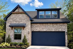 109 Cove Point, Conroe, TX 77356 - Photo 1