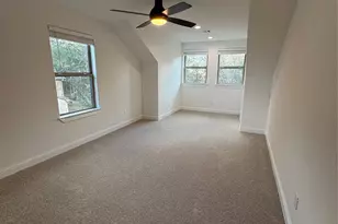 109 Cove Point, Conroe, TX 77356 - Photo 23