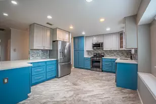 9209 Mahan Dr, La Porte, TX 77571 - Photo 5