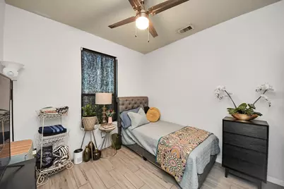 1723 Ramsay Way, Houston, TX 77051 - Photo 15