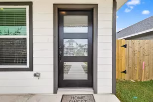 16478 Valerie Marie Pl, Conroe, TX 77306 - Photo 9